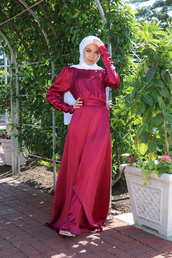 Aubrey Ruched Satin Dress - Ruby Red