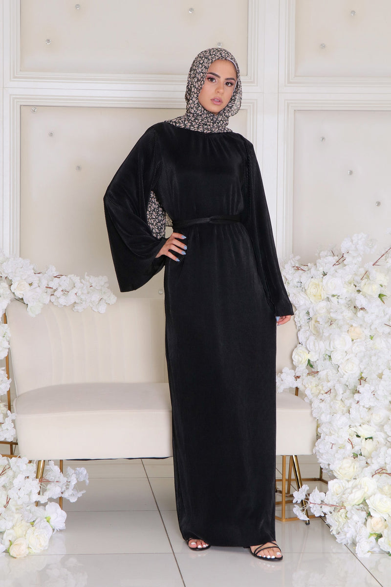 Kendall Pleat Dress- Black